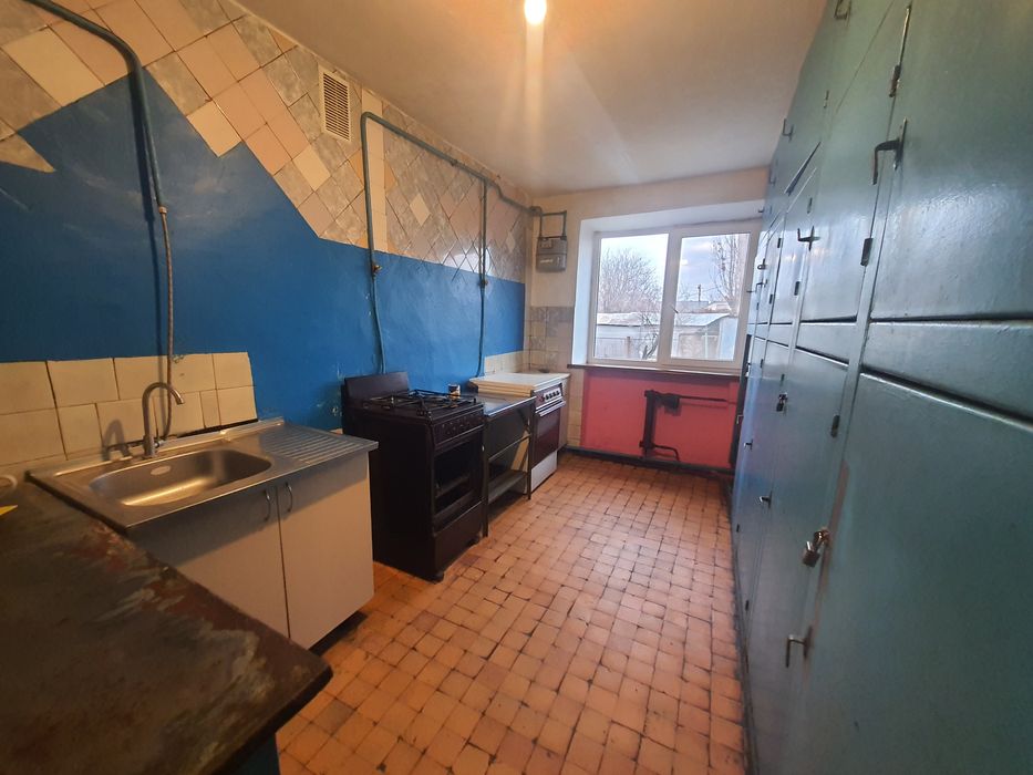 Продам 2ві кімнати в гуртожитку вул. Дачна