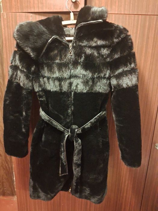Шуба з еко хутро