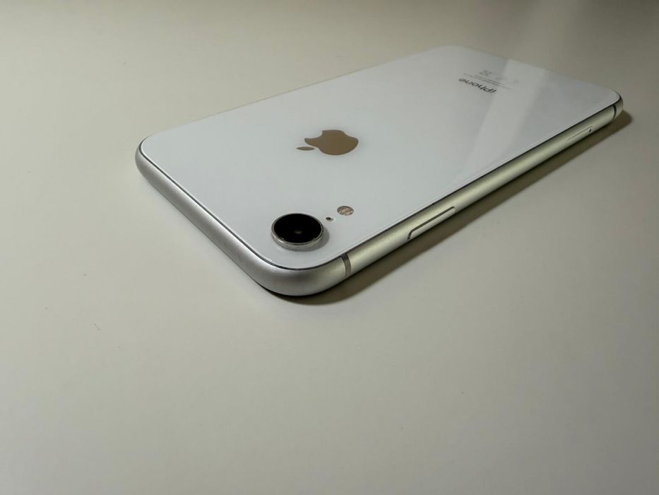 iPhone XR branco