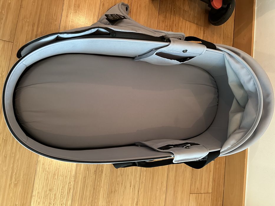 Alcofa yoyo stokke babyzen cinzenta