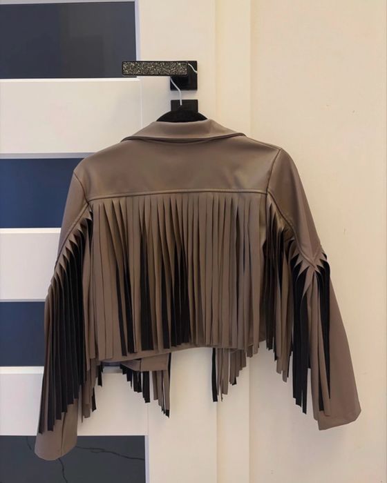 Damska ramoneska z fredzlami