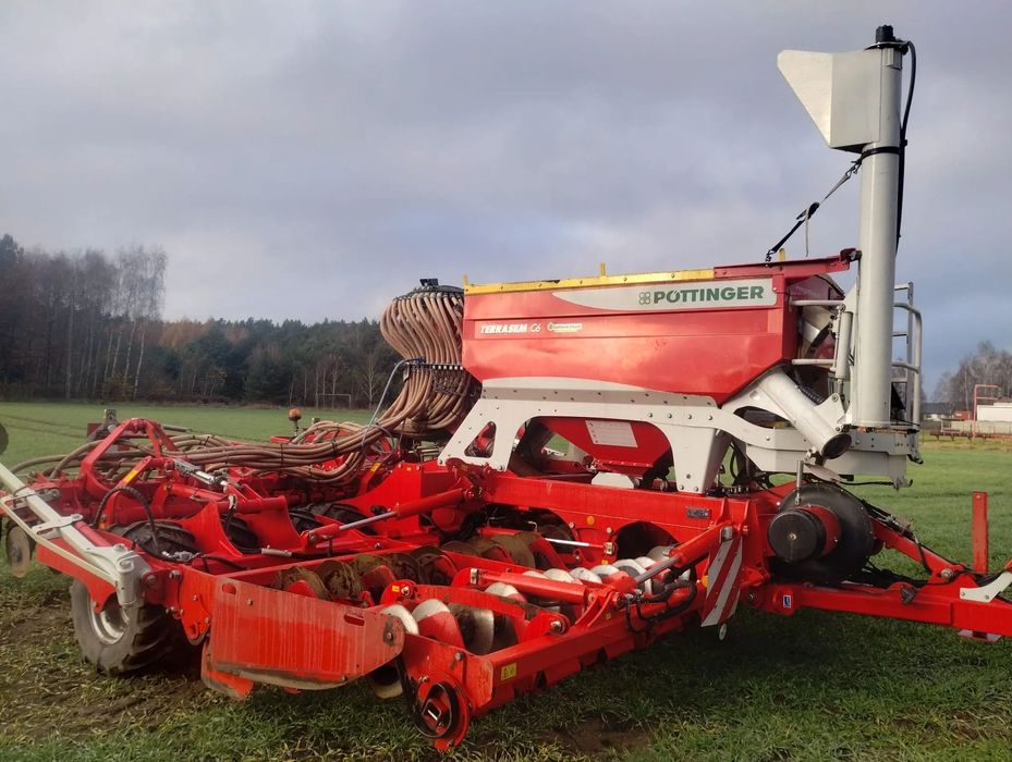 Pottinger Terrasem C6 Artis  Pottiger Terrasem C6 Artis + żmijka do załadunku