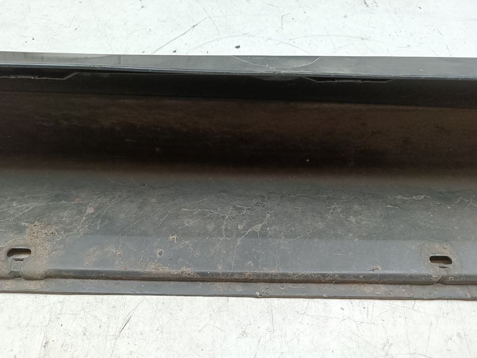 Embaladeira Plástica Direito - BMW 5 Touring (E61) | 04 - 10