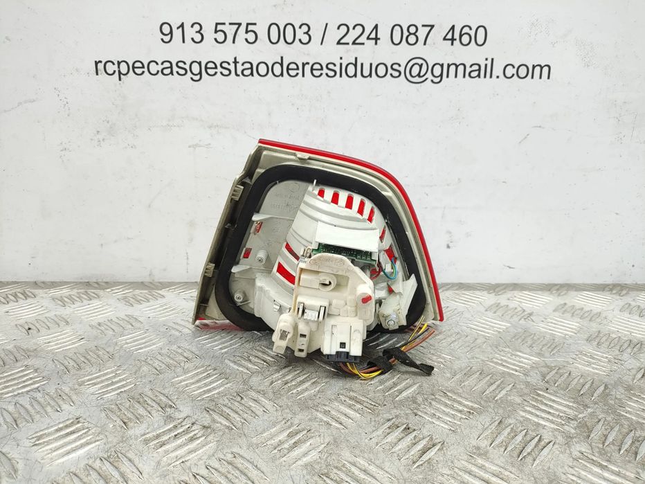 Farolim de mala esquerdo original BMW Serie 3 E91 Touring Carrinha