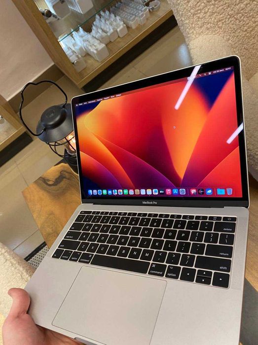 Ноутбук Apple MacBook Pro 13'' i5/8/128 Silver (MPXR2) 2017