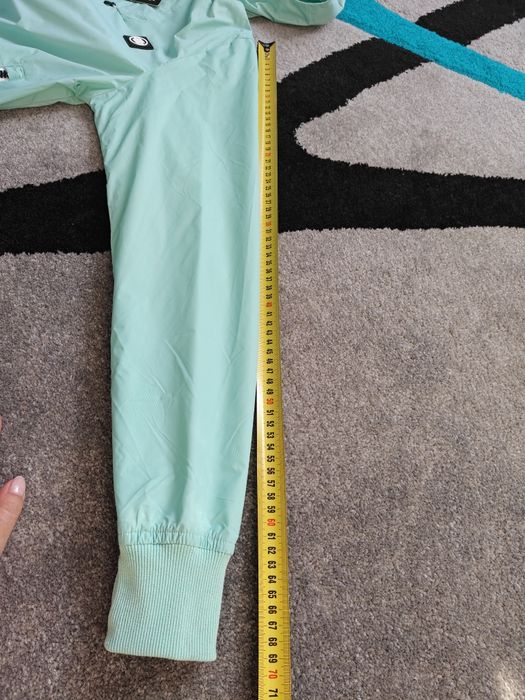 Kurtka damska przejściowa wiatrówka