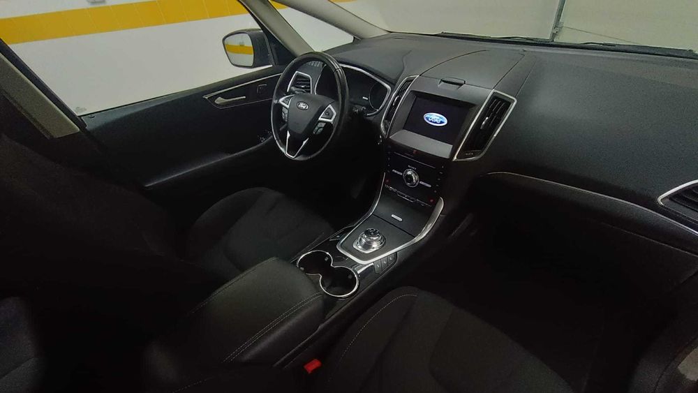 Ford S-MAX 2.0TDCI Titanium 7Lugares - Caixa Automática - Nacional