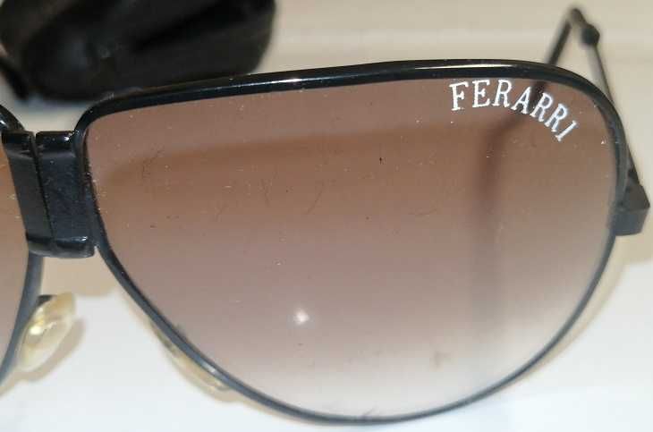 Óculos de sol dobrável vintage década de 1980 FERARRI