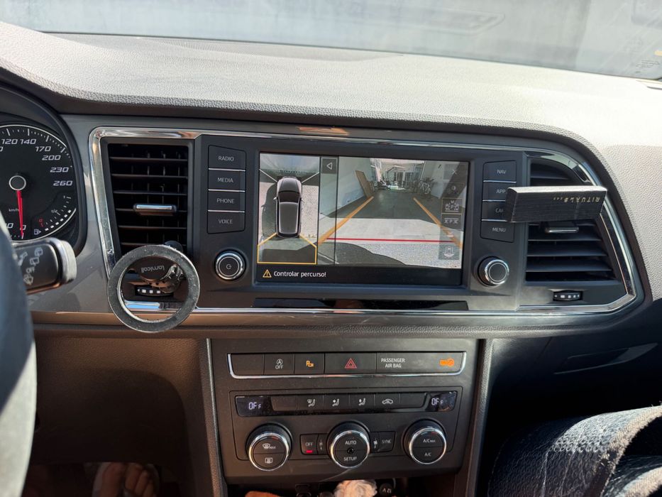 SEAT Ateca 1.6 TDI Style | 2016 | ~140.000 km | Full LED | GPS | Câmara | Venda em novembro