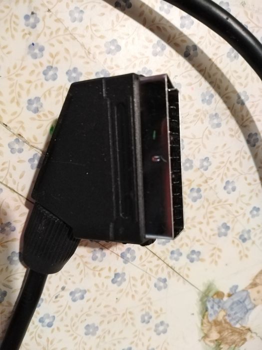 ;Vendo cabo de vídeo 1 novo