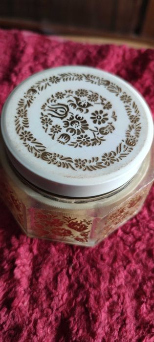 Шкатулка музыкальная. Сделано в СССР. В коллекцию.