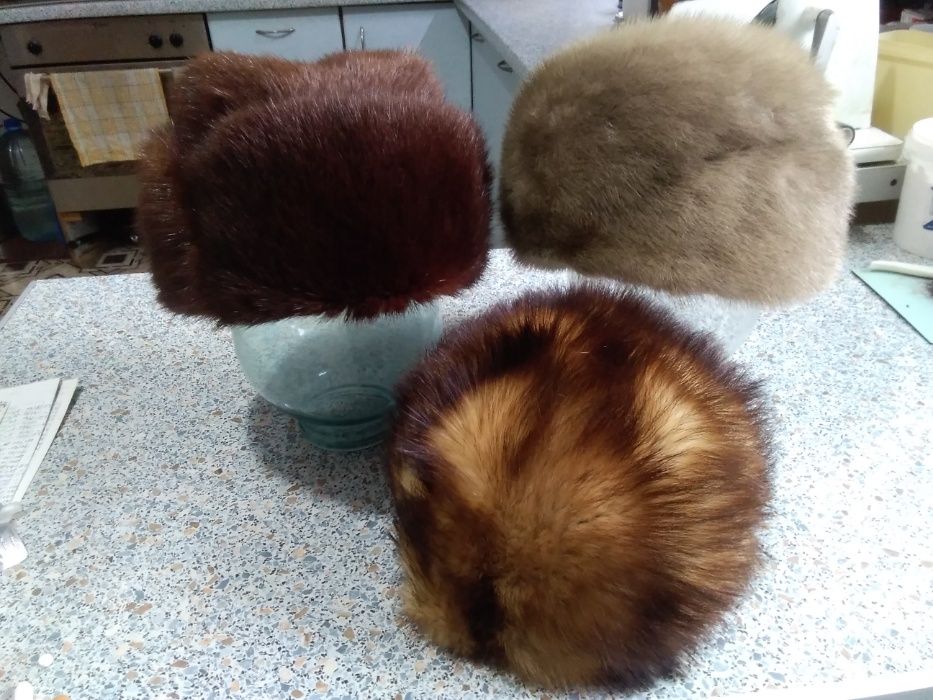 Продам шапки из натурального меха