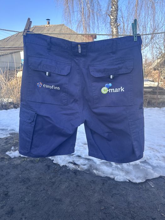 Продаються робочі шорти