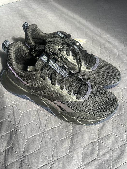 Кроссовки Reebok US7 39 р