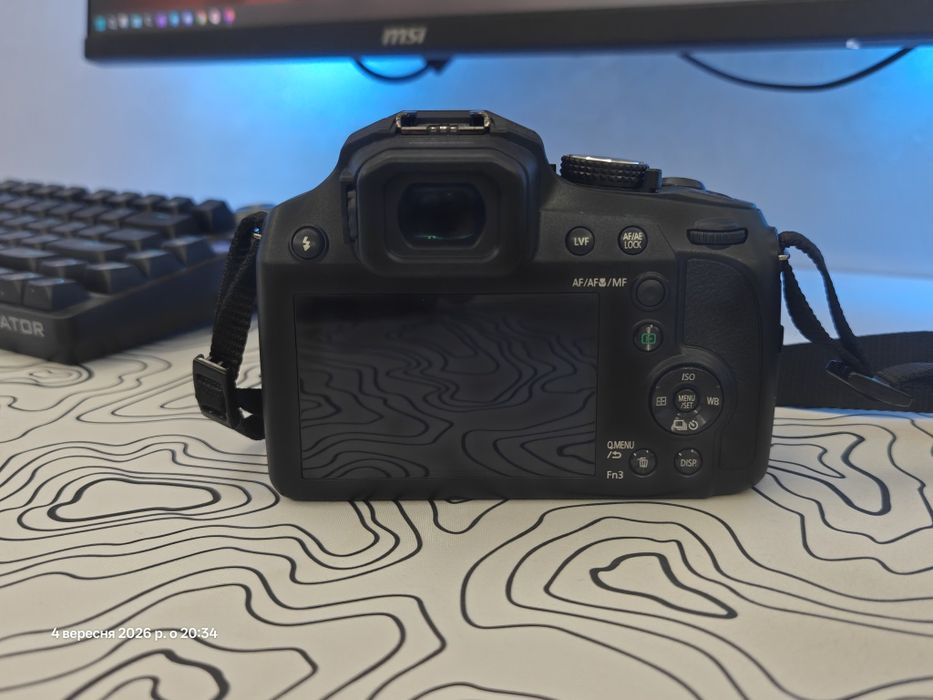 Panasonic Lumix DC-FZ82D