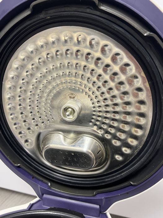 Мультиварка-скороварка MOULINEX Cook4Me CE7011