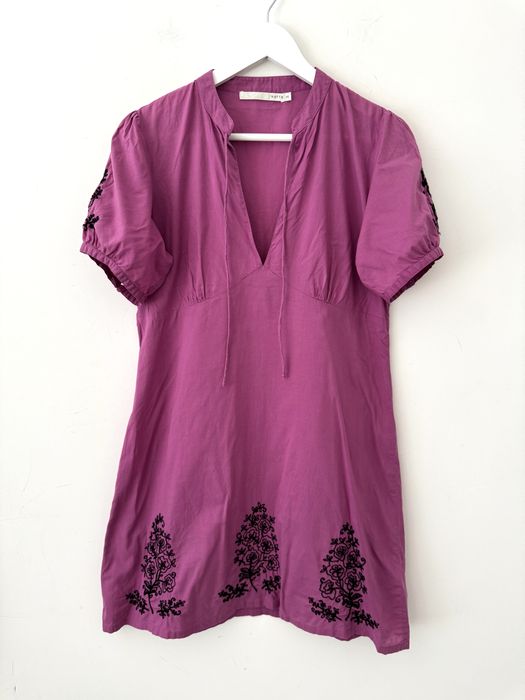 Kaffe haftowana sukienka