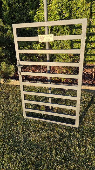 Ogrodzenie brama / furtka / przęsła solidne