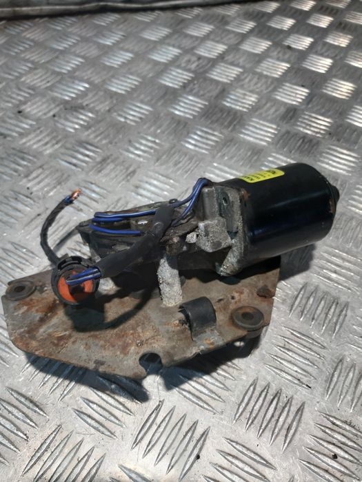 Silniczek Wycieraczki Przód Hyundai Galloper Hk781200