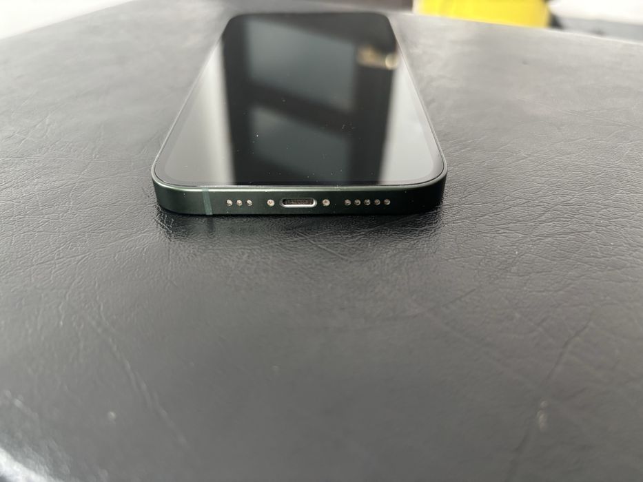 Iphone 13 Zielony BDB Stan Bateria 96% Etui Spigen, Jack 3.5mm