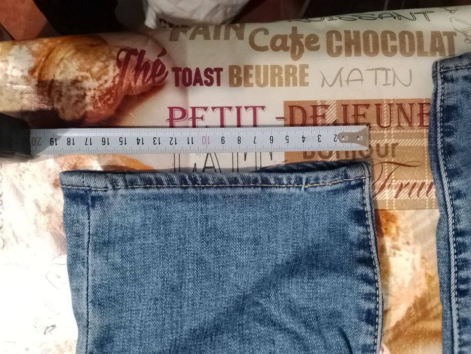 Джинси Levi Strauss 32 розміру