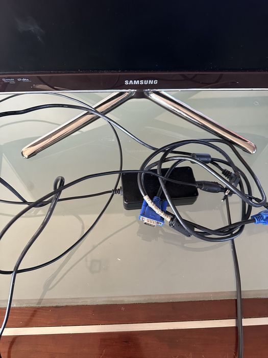 Televisao Samsung 1080p com adaptador para computador