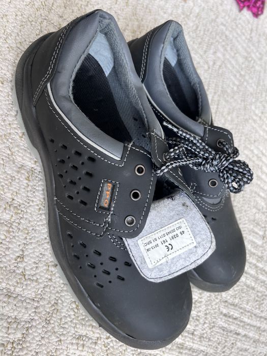 Nowe buty robocze PPO 45 S1 SRC 45 0391