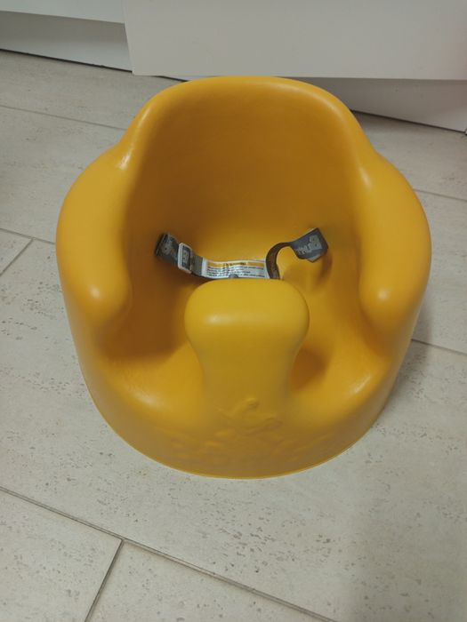 Bumbo floor seat