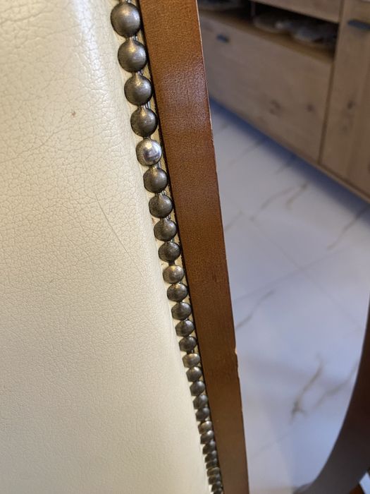 Krzesla z litego drewna , drewno naturalne 100 % bukowe