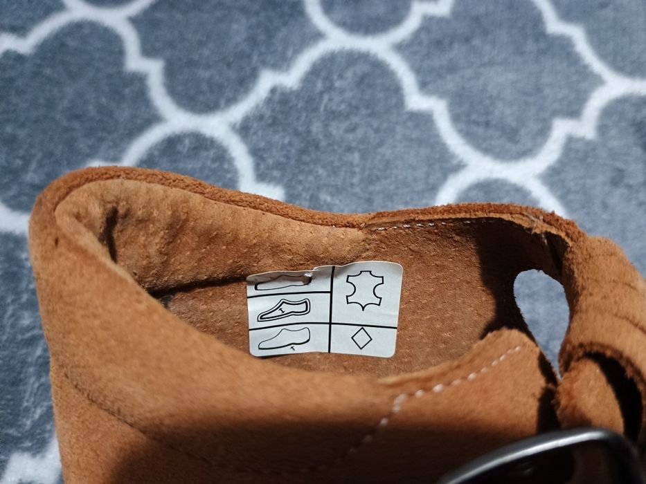 Beżowe brązowe buty półbuty kamasze eleganckie adidasy r. 30