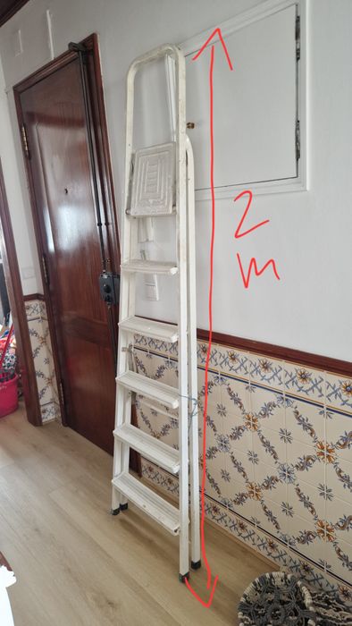 Escadote 6 degraus
