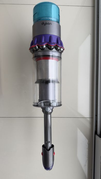 Dyson Gen5 - pouco uso com 2 anos garantia