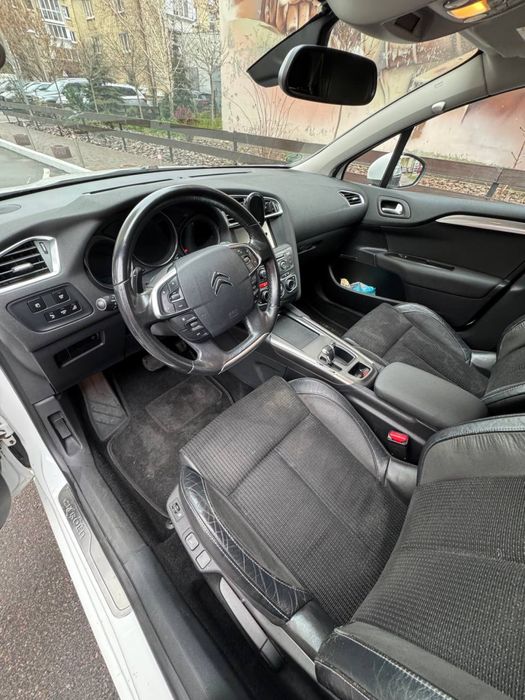 Citroen c4 b7 exclusive біла