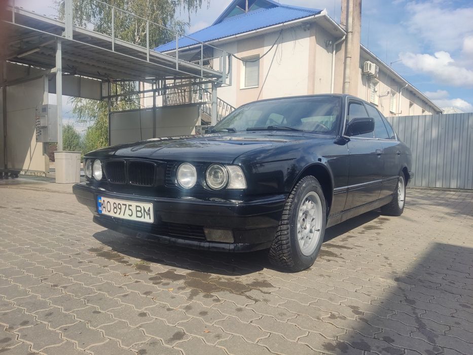 Бмв       e34 524td