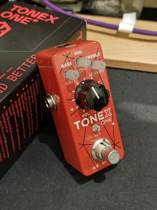 ToneX One Brown Sound Red Limited Edition
