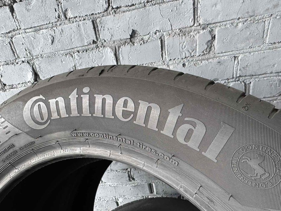 Літні шини Continental 215/60 R17