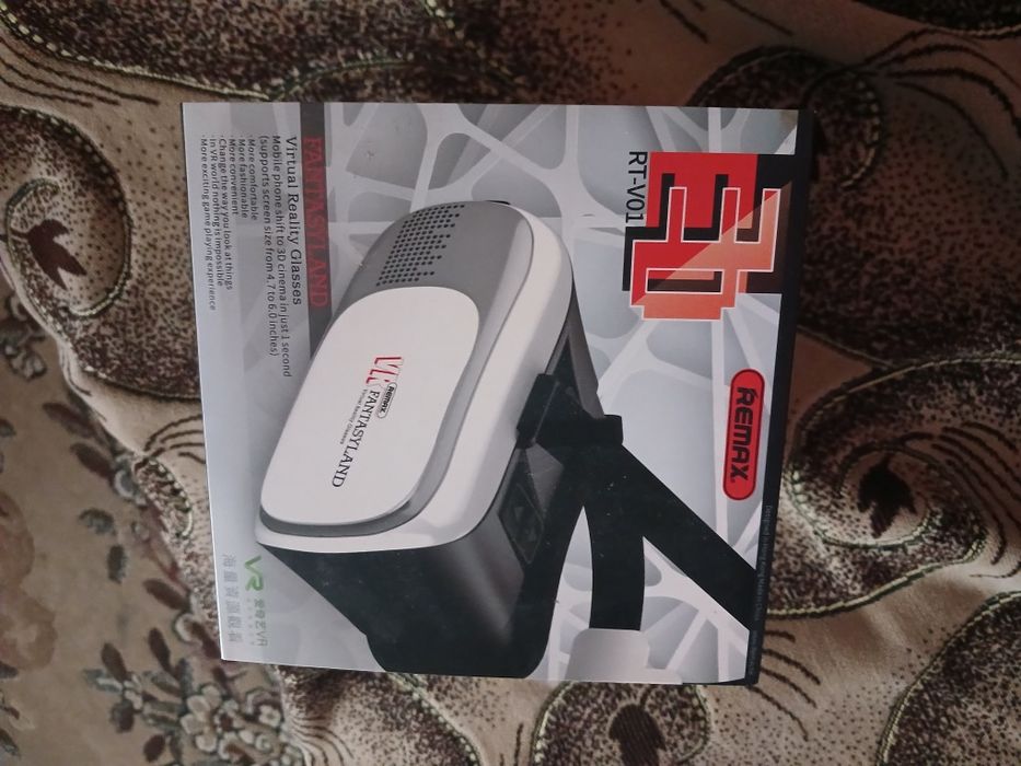 Окуляри віртуальної реальності REMAX VR Box Case 3D RT-V01