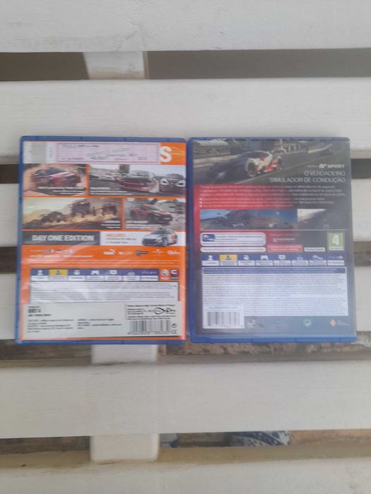 granturismo sport e dirt4 ps4