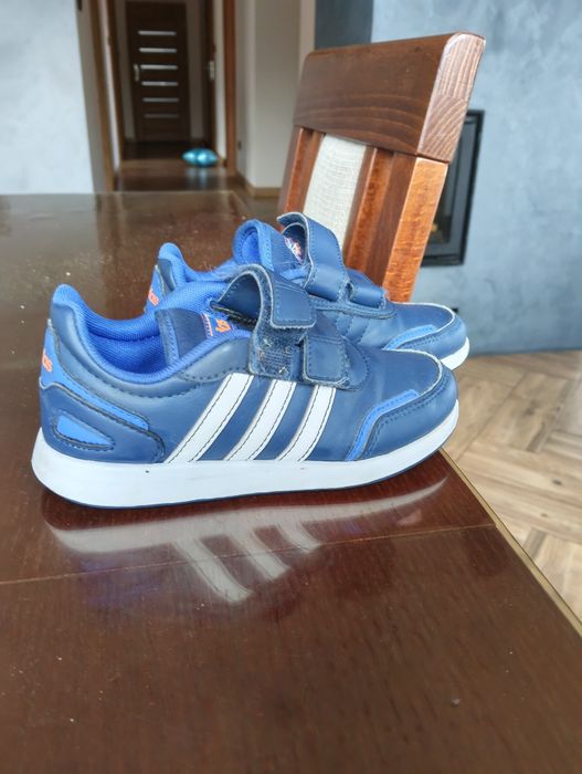 Buty adidas rozmiar 28 granat