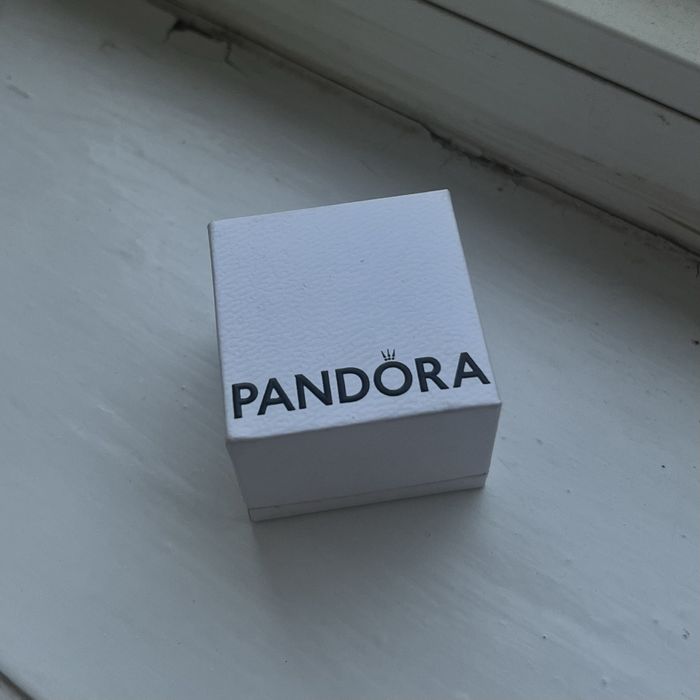 Каблучка Pandora "Королівська тіара з металевими кульками"