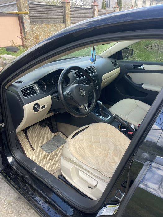 Volkswagen Jetta 2.5 SE 2012