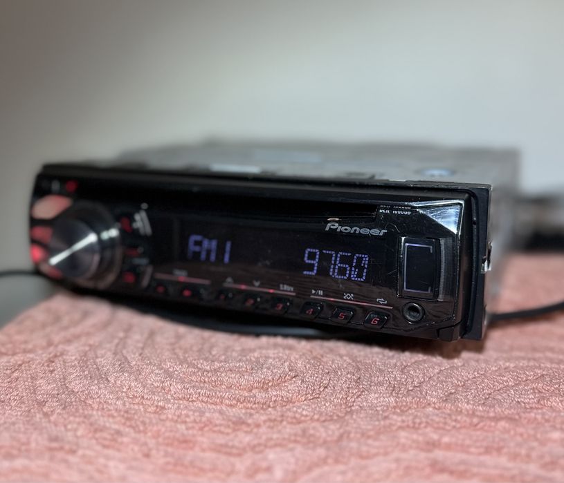 Автомагнітола Pioneer DEH 1600UB