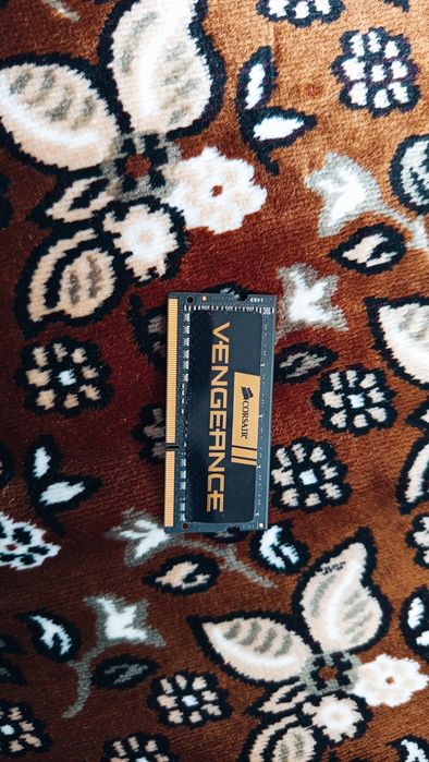 Оперативная память, оперативна пам'ять DDR3 8 ГБ Corsair