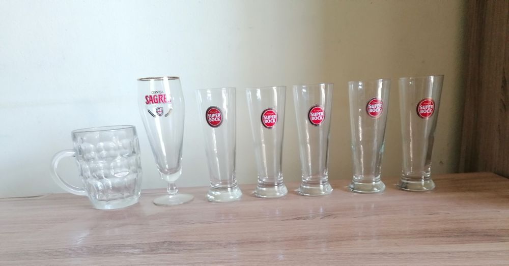 Various Beer Glasses455855918003015680