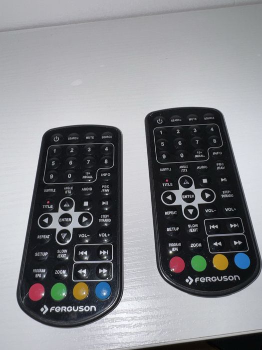 2 piloty do dekoderów Ferguson