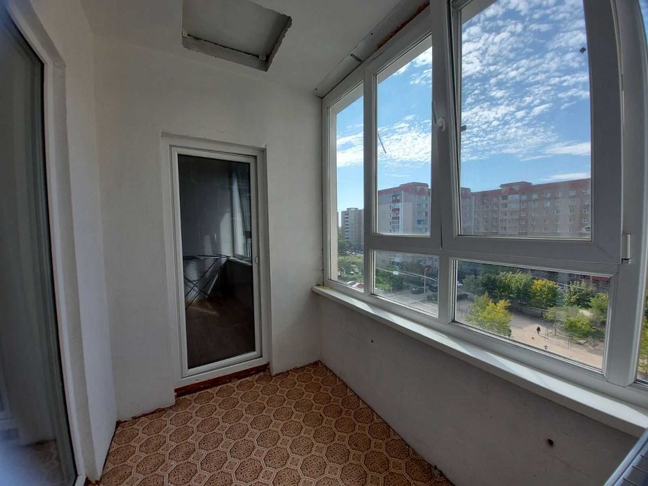 Продаж  2к квартири з автономним опаленням . Піски.  Є- Оселя