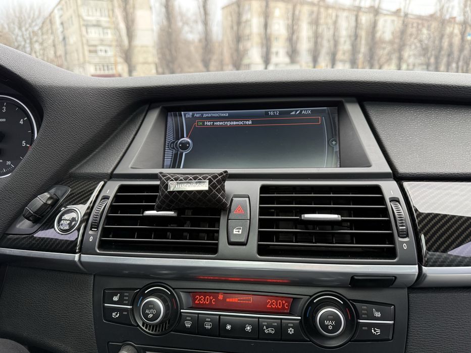 Продам BMW X5 e70 M57