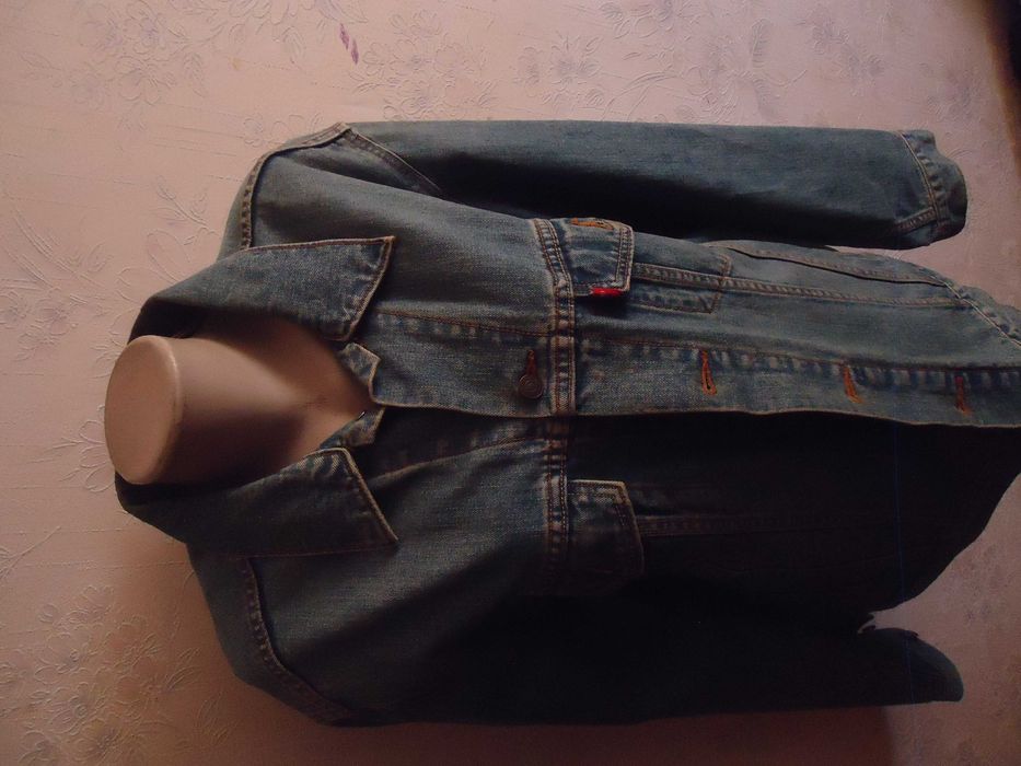 пиджак джинс фирміи LEvI*S 48-50