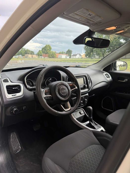 Jeep Compass      2019