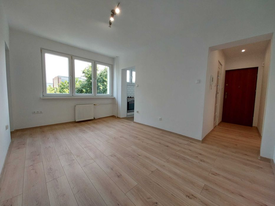 MIESZKANIE W CENTRUM - 2 pokoje, 33 m2, świeżo po remoncie